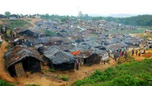 প্রায় ৪ লাখ রোহিঙ্গা শরণার্থী বাংলাদেশে