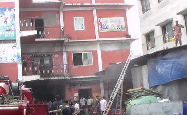 মুন্সীগঞ্জে টেক্সটাইল মিলে আগুন