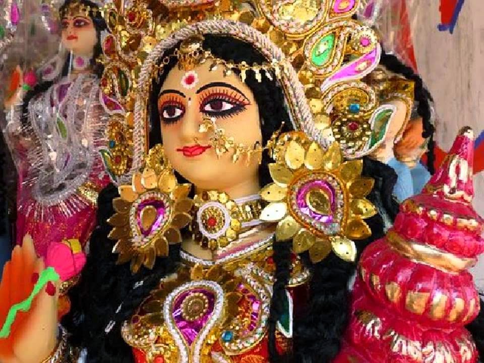 অন্যতম ধমীয় উৎসব লক্ষ্মী পূজা আজ