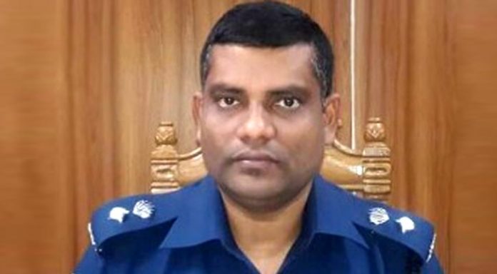 এসপির ব্যাংক অ্যাকাউন্টে ৮ কোটি টাকার হদিস