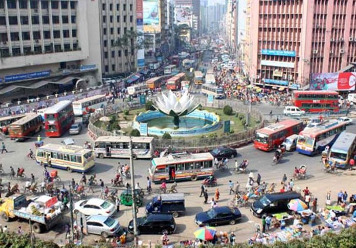 জামায়াতের হরতাল, স্বাভাবিক ভাবে চলছে যানবাহন