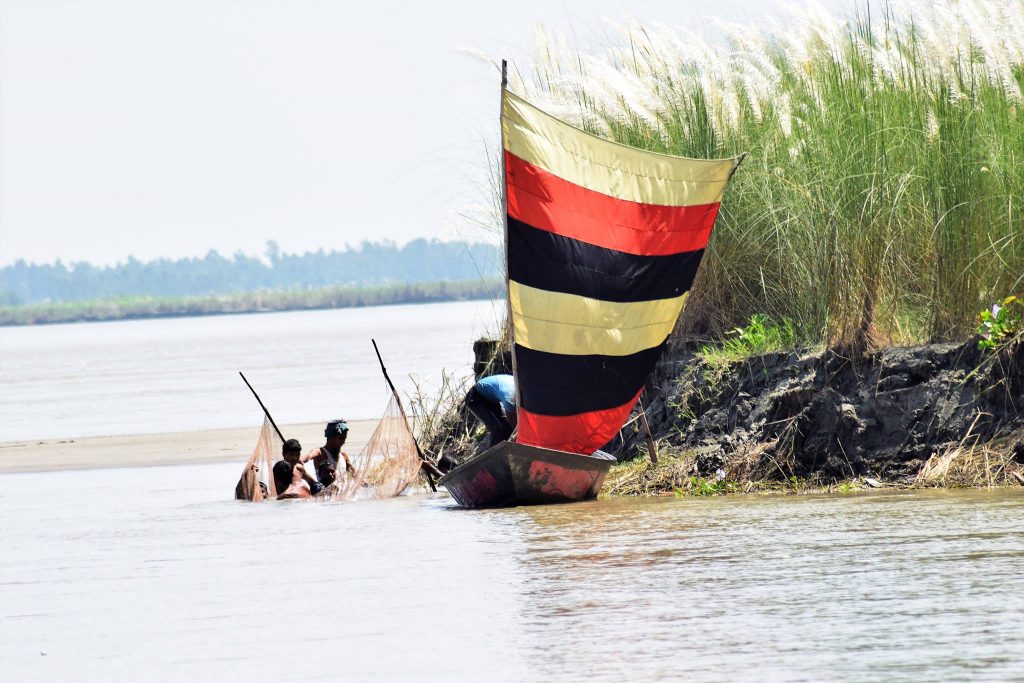 জেলে জীবন, সংগ্রাম আর বেঁচে থাকা