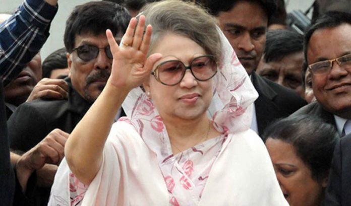 পালানোর ইতিহাস খালেদার নেই, আছে শেখ হাসিনার