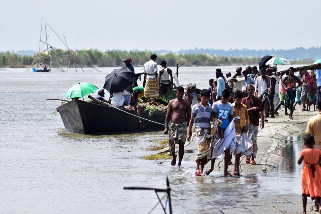 স্হান শাহজাদপুর নৌকাঘাট