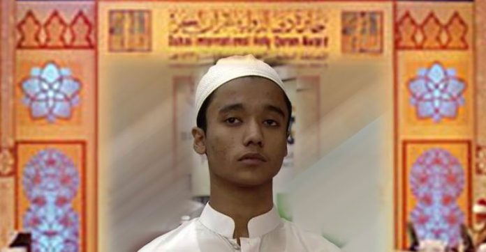 হাফেজ আব্দুল্লাহ আল মামুন বিশ্বসেরা