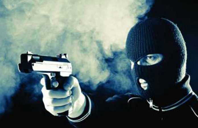 ফরিদপুরের ডাকাতের গুলিতে নিহত ২