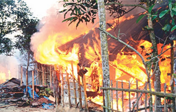 রংপুরে হিন্দুবাড়িতে হামলার ঘটনায় ২ মামলা, গ্রেপ্তার ৫৩