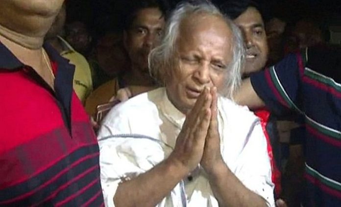 স্ত্রীসহ ফরহাদ মজহার বিরুদ্ধে মামলা করেছে পুলিশ