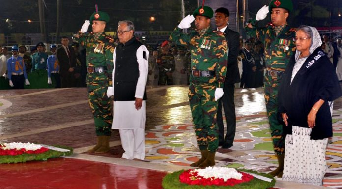 শেখ হাসিনার শ্রদ্ধাঞ্জলি