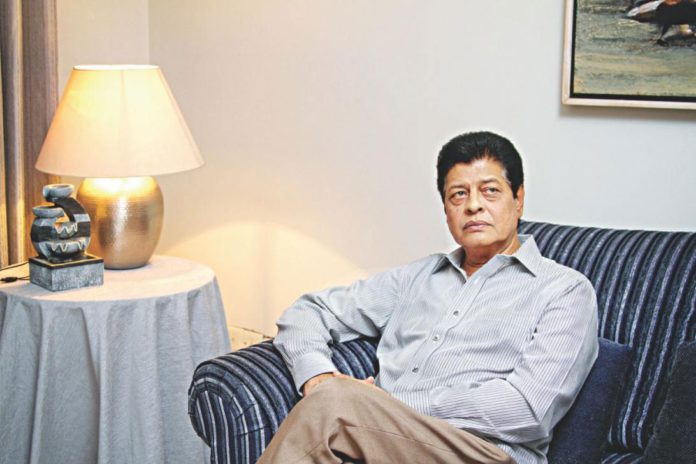 জীবন মৃত্যুর সন্ধিক্ষণে অভিনেতা ফারুক
