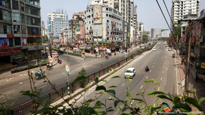 সর্বাত্মক লকডাউন আরও এক সপ্তাহ বাড়তে পারে