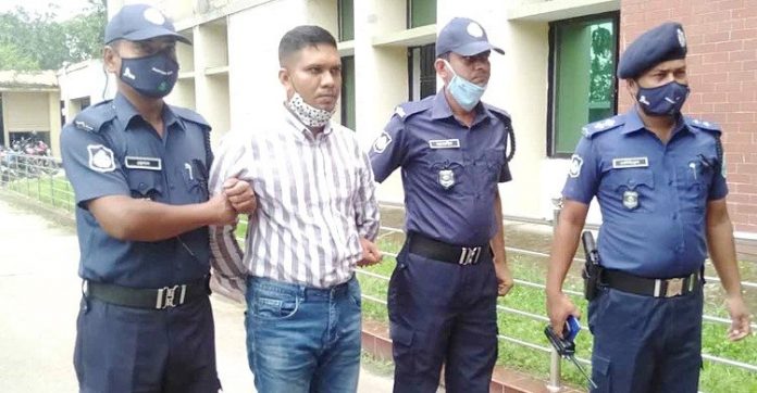 এসপি-সেনা কর্মকর্তার পরিচয় দিয়ে ব্ল্যাকমেইল