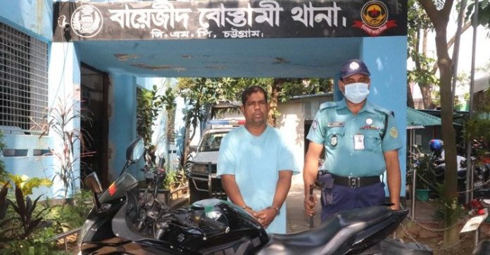 চোরাই মোটরসাইকেলসহ এক ব্যক্তি গ্রেফতার